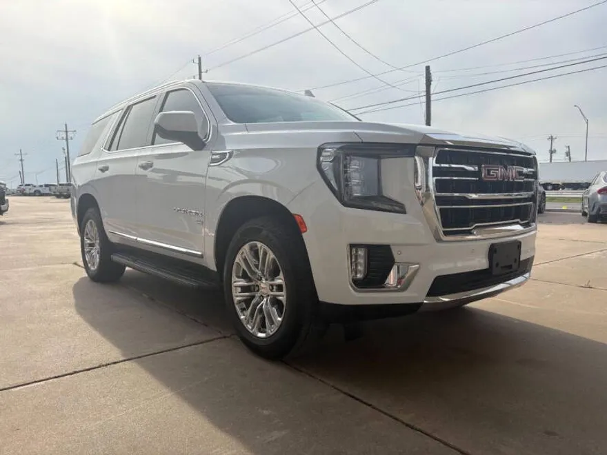 2021 Gmc Yukon SLT photo 1