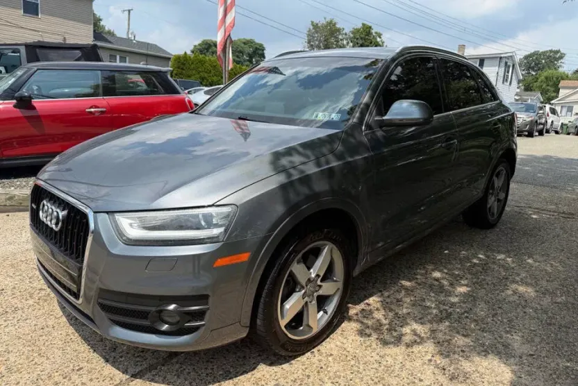 2015 Audi Q3 Prestige photo 1