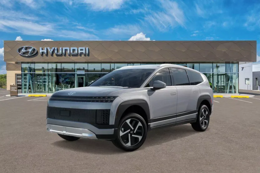 2026 Hyundai Ioniq SE photo 1