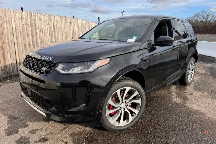 2025 Land Rover Discovery Sport S photo 1