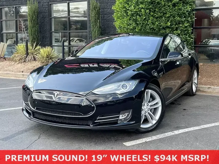2014 Tesla Model S photo 1