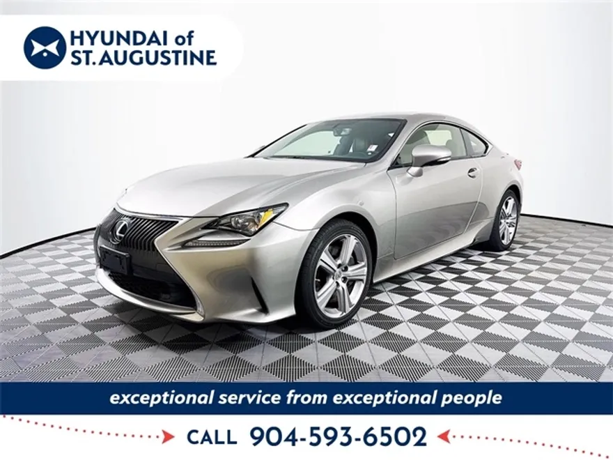 2016 Lexus RC 200t photo 1