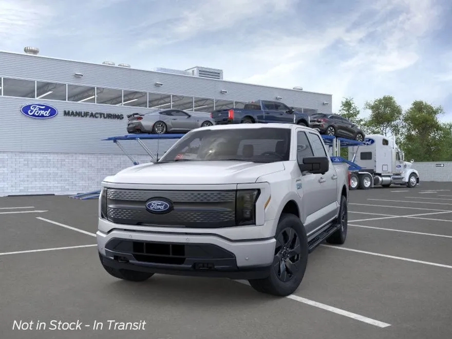 2025 Ford F-150 Lightning photo 1