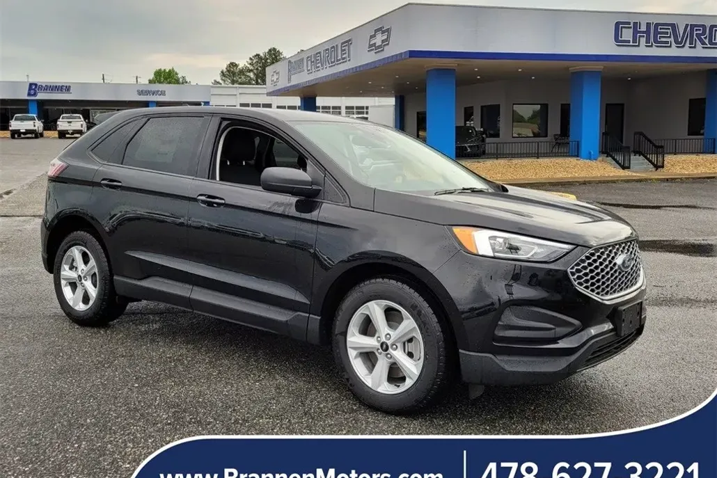 2024 Ford Edge SE photo 1