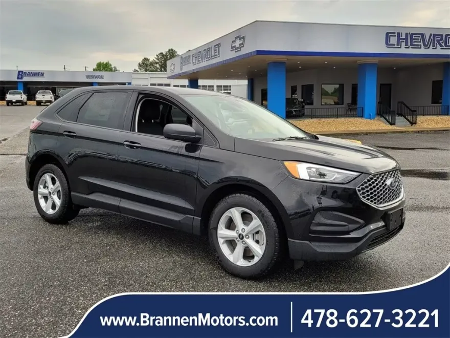 2024 Ford Edge SE photo 1