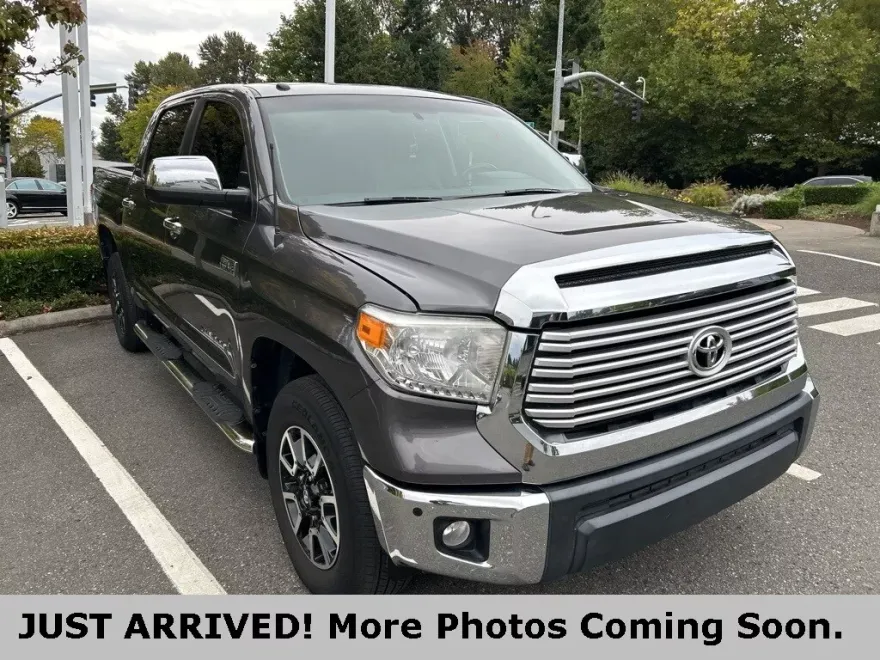 2016 Toyota Tundra Limited photo 1