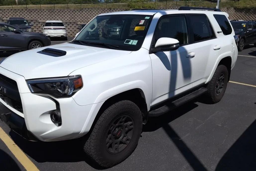 2023 Toyota 4Runner TRD Pro photo 1