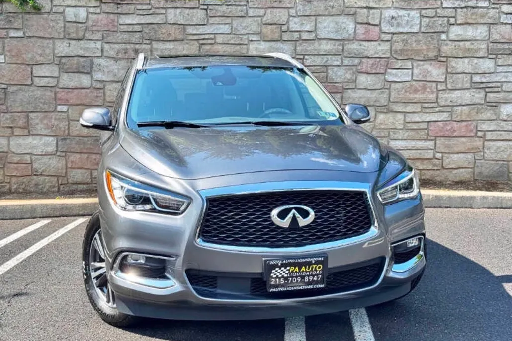 2020 Infiniti QX60 Luxe photo 1