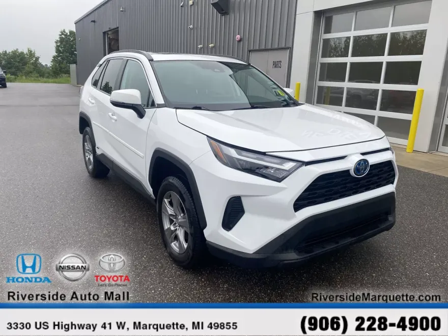 2022 Toyota RAV4 Hybrid XLE photo 1