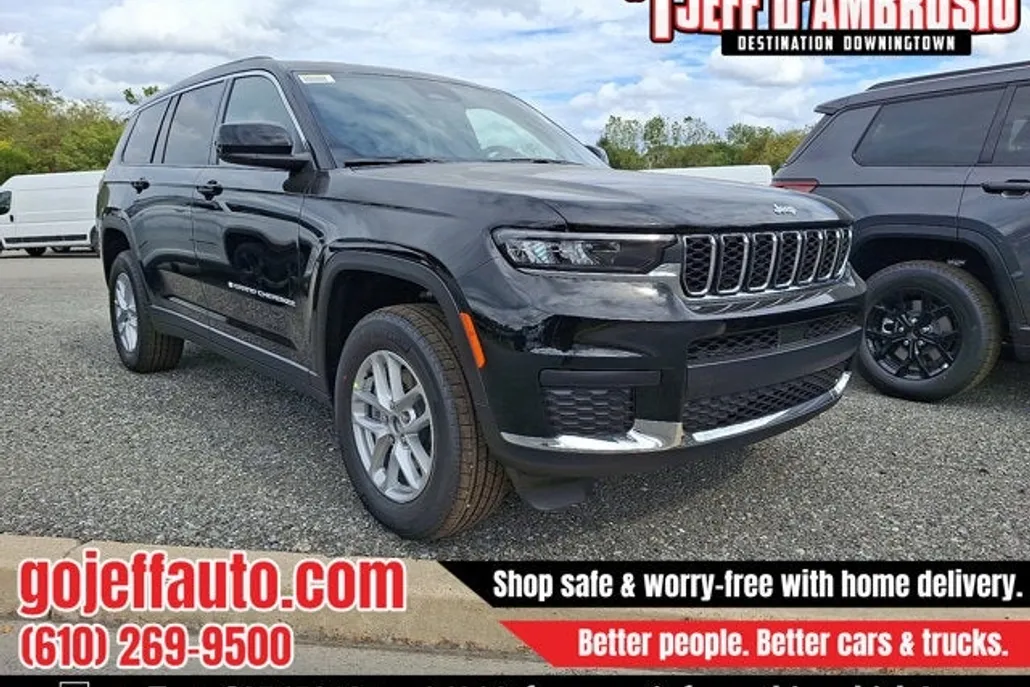 2025 Jeep Grand Cherokee Laredo X photo 1