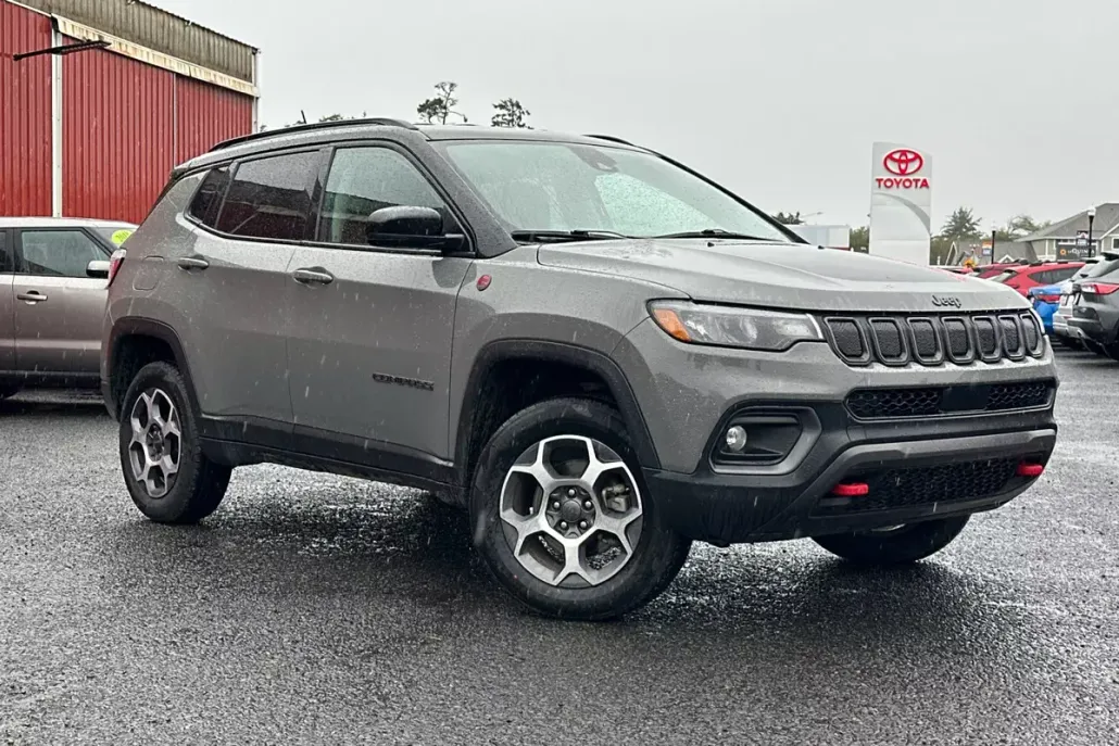 2022 Jeep Compass Trailhawk photo 1