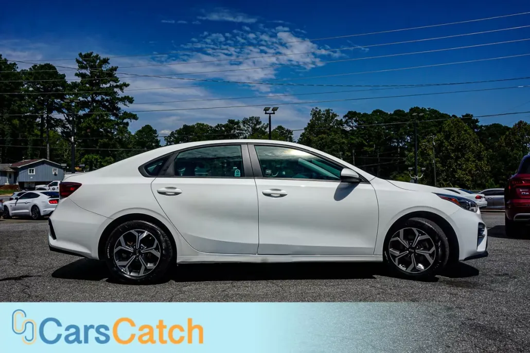 2020 Kia Forte LXS photo 1