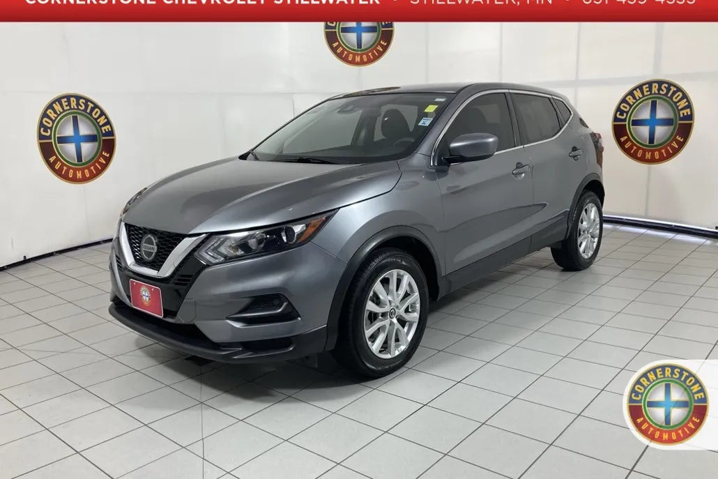 2022 Nissan Rogue Sport S photo 1
