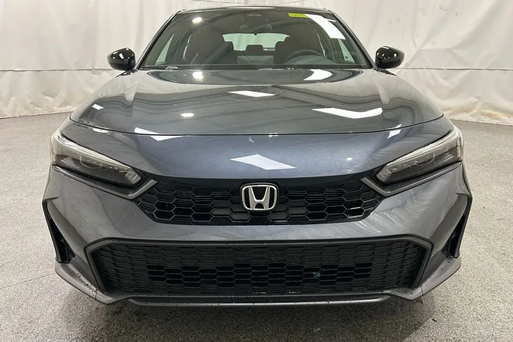 2026 Honda Civic Sport photo 1