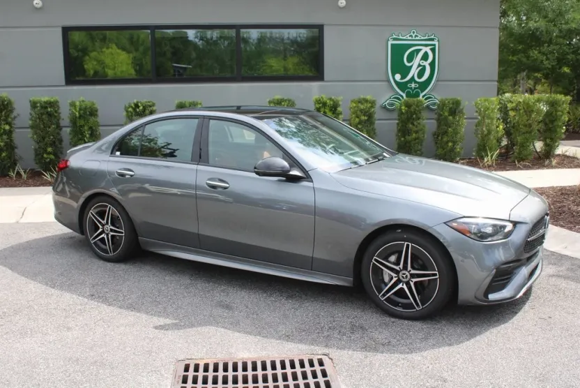 2024 Mercedes Benz C 300 4MATIC Sedan photo 1