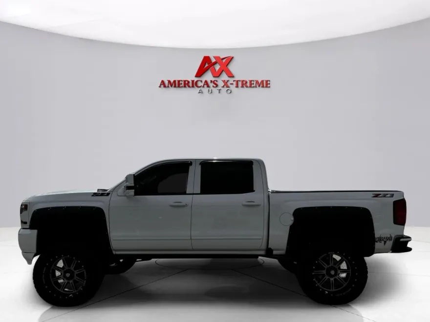 2018 Chevrolet Silverado 1500 photo 1