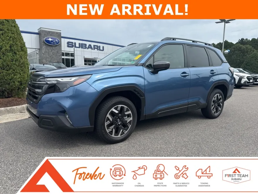 2025 Subaru Forester Premium Base photo 1