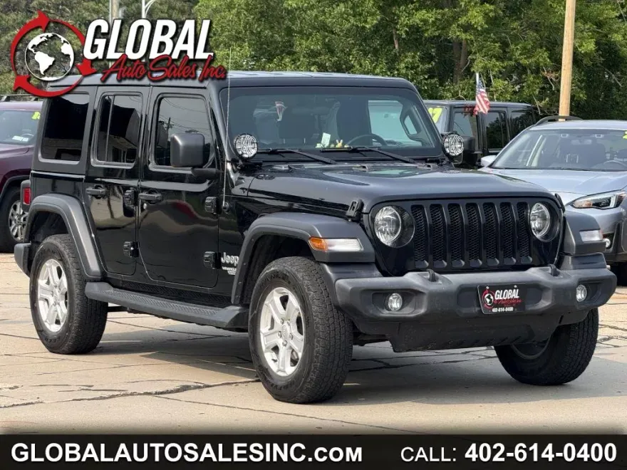 2019 Jeep Wrangler Unlimited Sport photo 1