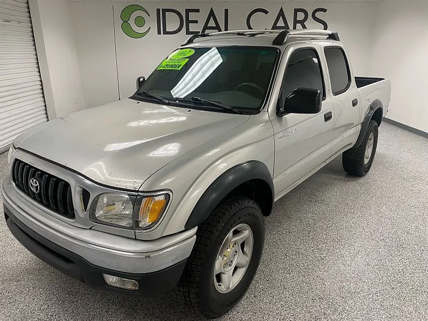 2002 Toyota Tacoma PreRunner V6 photo 1