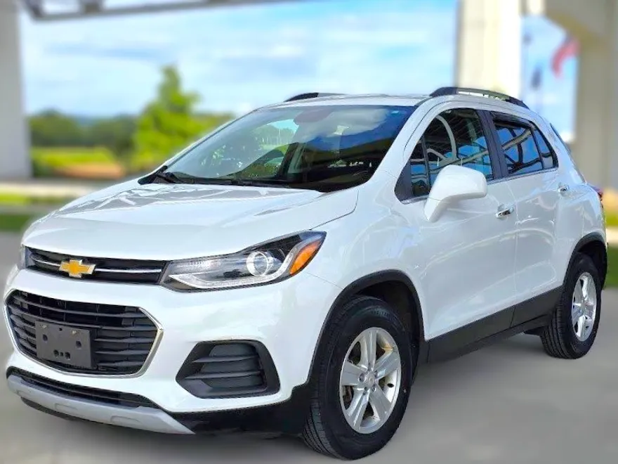 2018 Chevrolet Trax LT photo 1