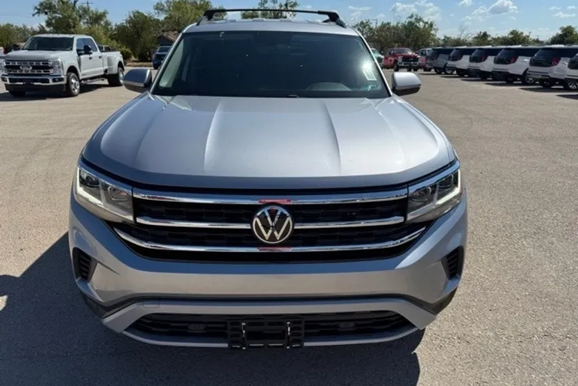 2023 Volkswagen Atlas V6 SE Technology photo 1