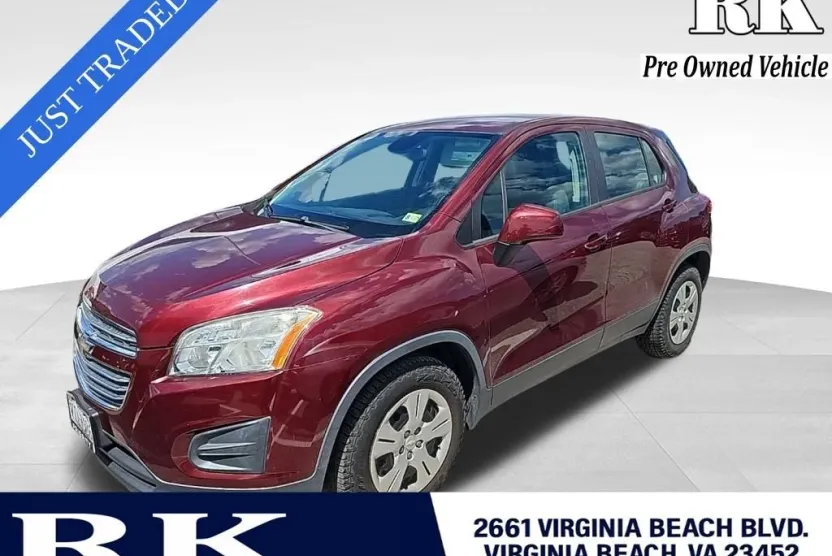 2016 Chevrolet Trax LS photo 1