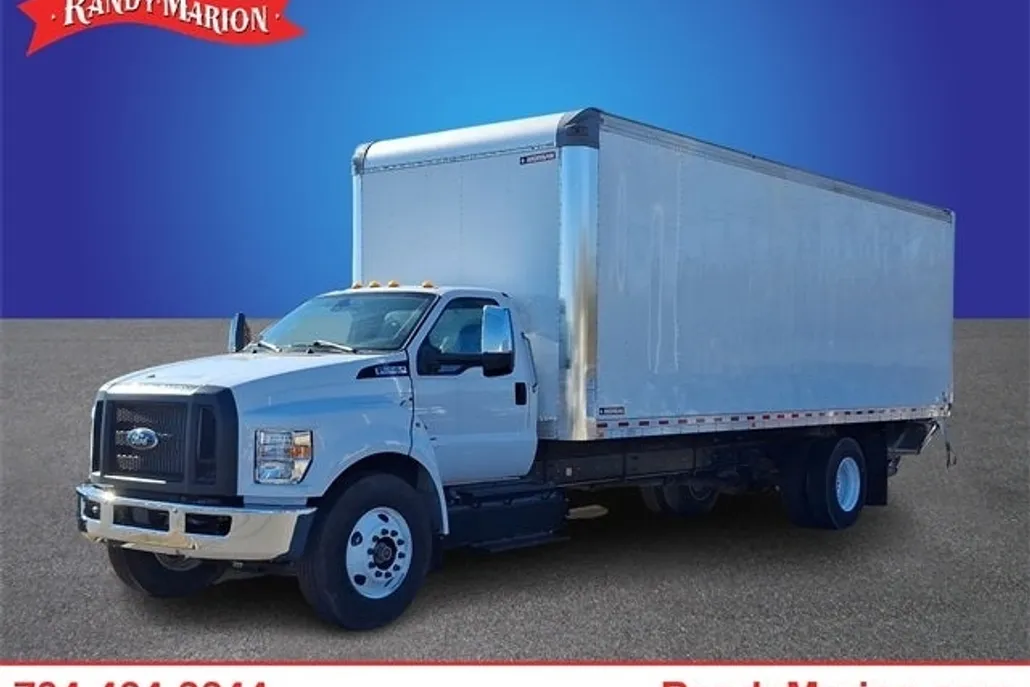 2023 Ford F-650 photo 1