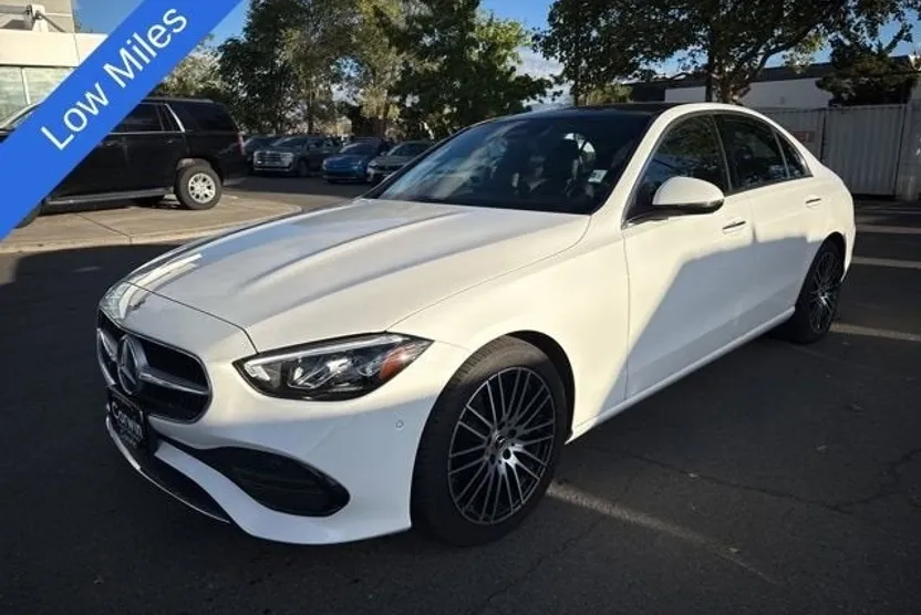 2024 Mercedes Benz C 300 photo 1
