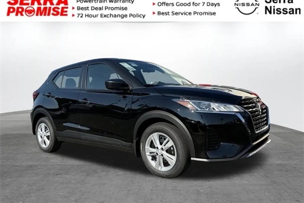 2025 Nissan Kicks Play S photo 1