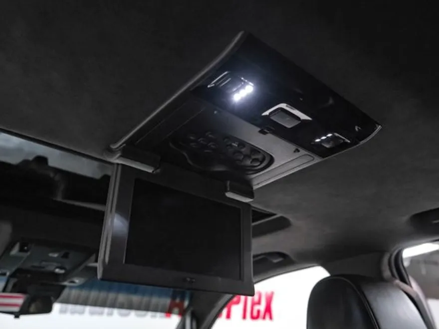 2020 Cadillac Escalade Platinum photo 27