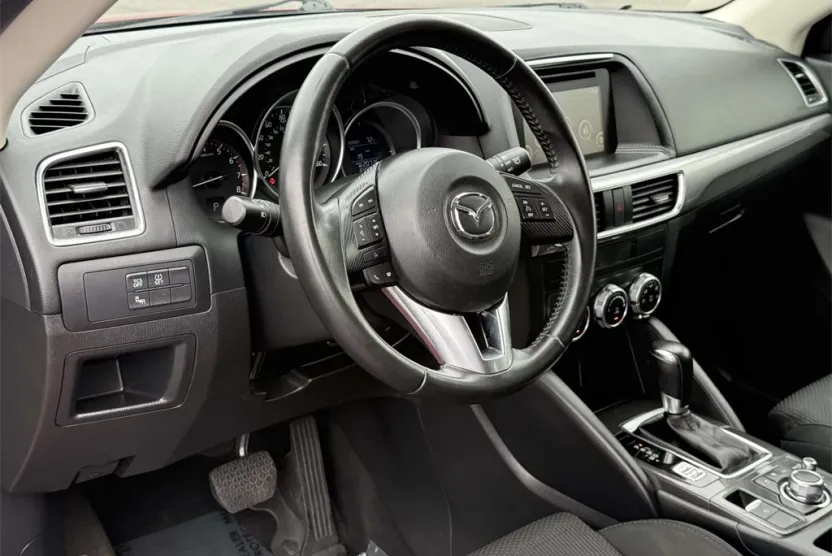 2016 Mazda CX-5 Touring photo 1