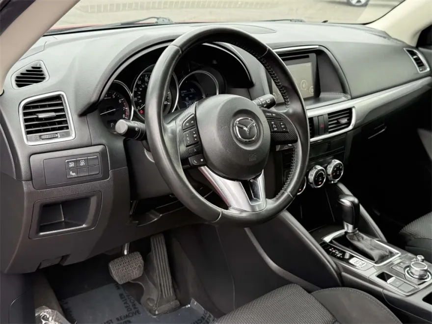 2016 Mazda CX-5 Touring photo 1