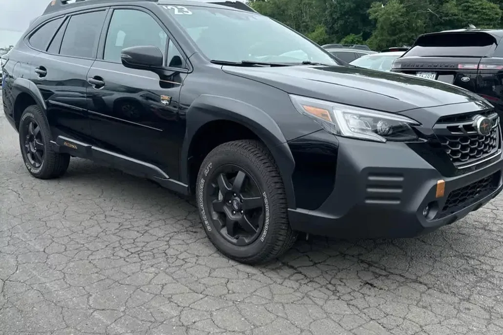 2023 Subaru Outback Wilderness photo 1