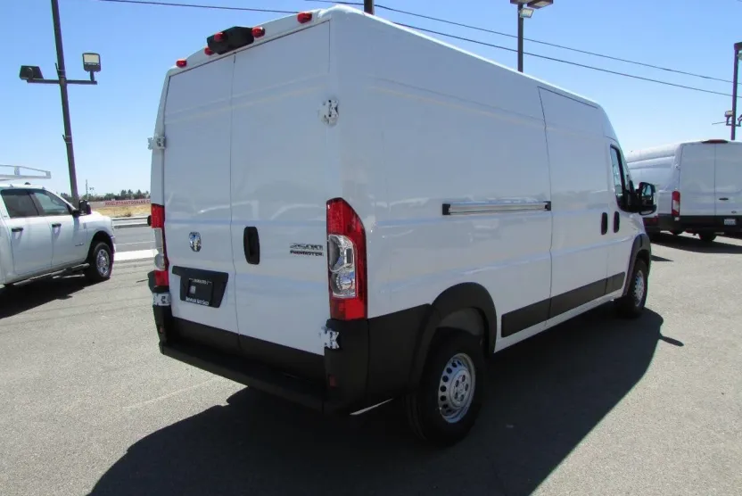 2025 Ram ProMaster 2500 photo 1