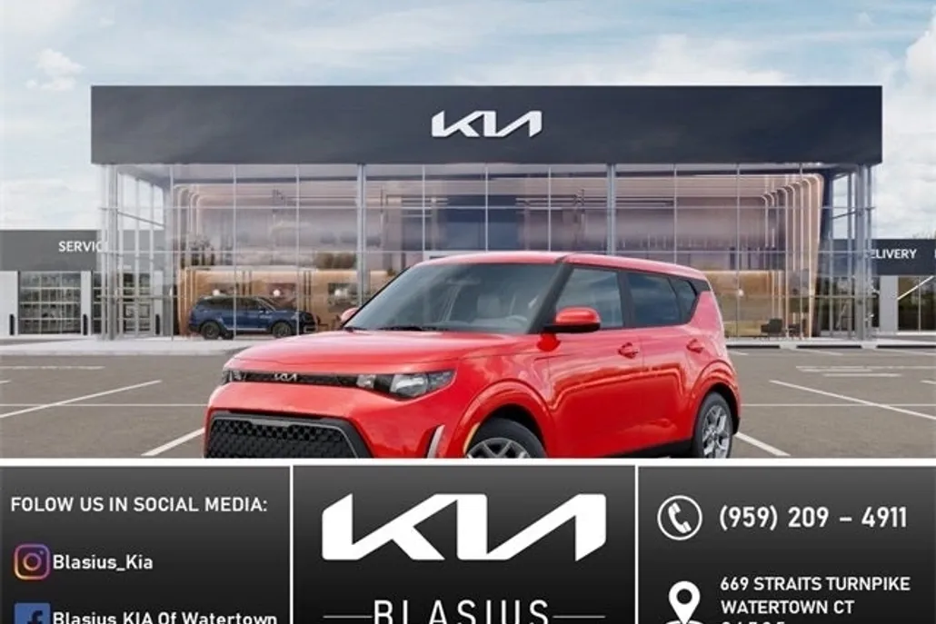 2025 Kia Soul S photo 1