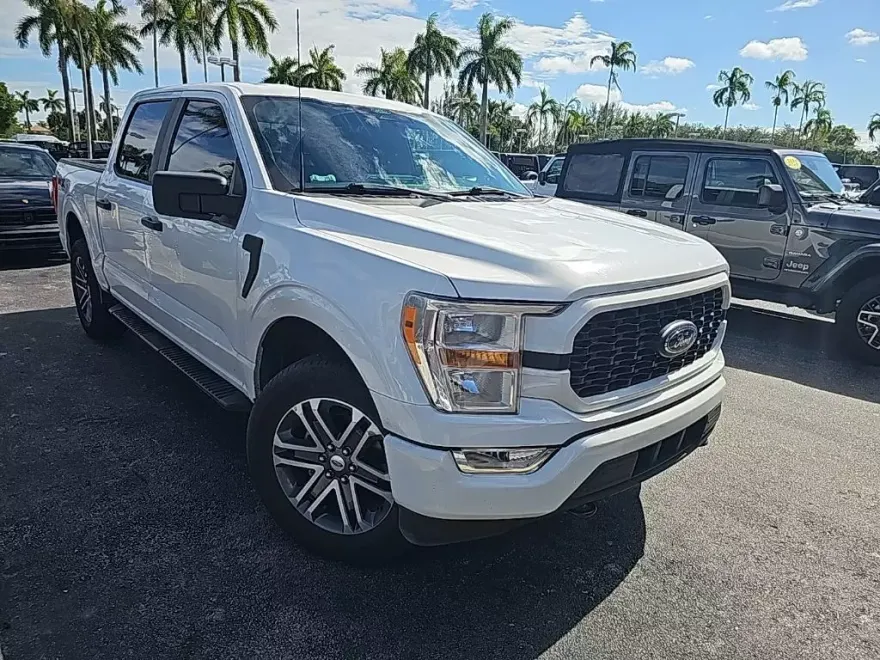 2022 Ford F-150 XL photo 1