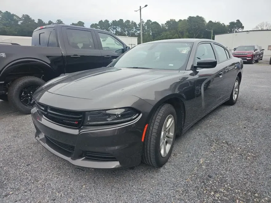 2023 Dodge Charger SXT photo 1