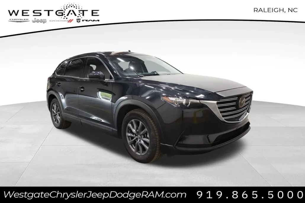 2022 Mazda CX-9 Touring photo 1