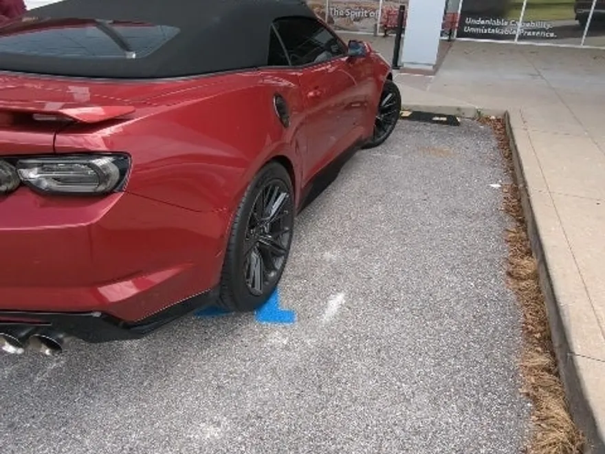 2022 Chevrolet Camaro ZL1 photo 1