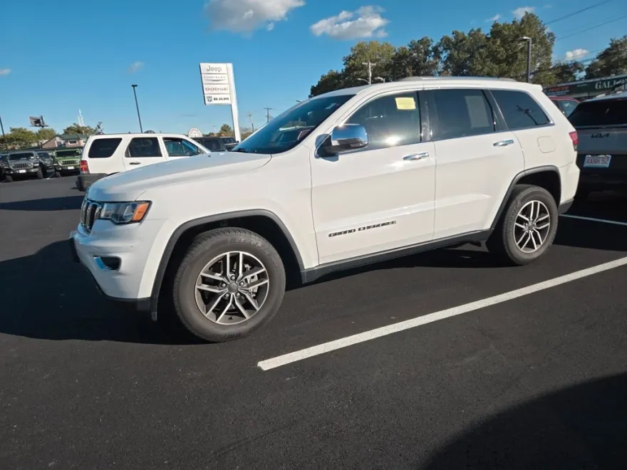 2021 Jeep Grand Cherokee Limited photo 1
