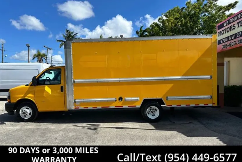 2021 Gmc Savana 3500 Cutaway photo 1