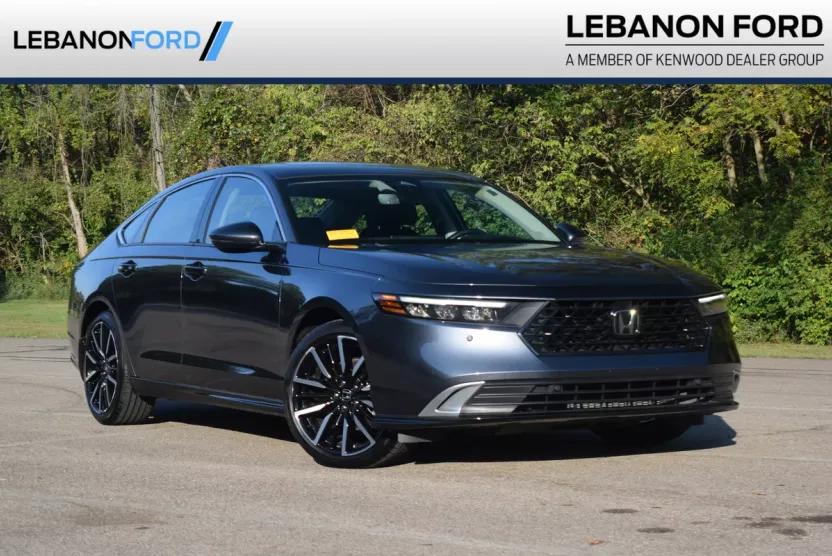 2024 Honda Accord Hybrid Touring photo 1