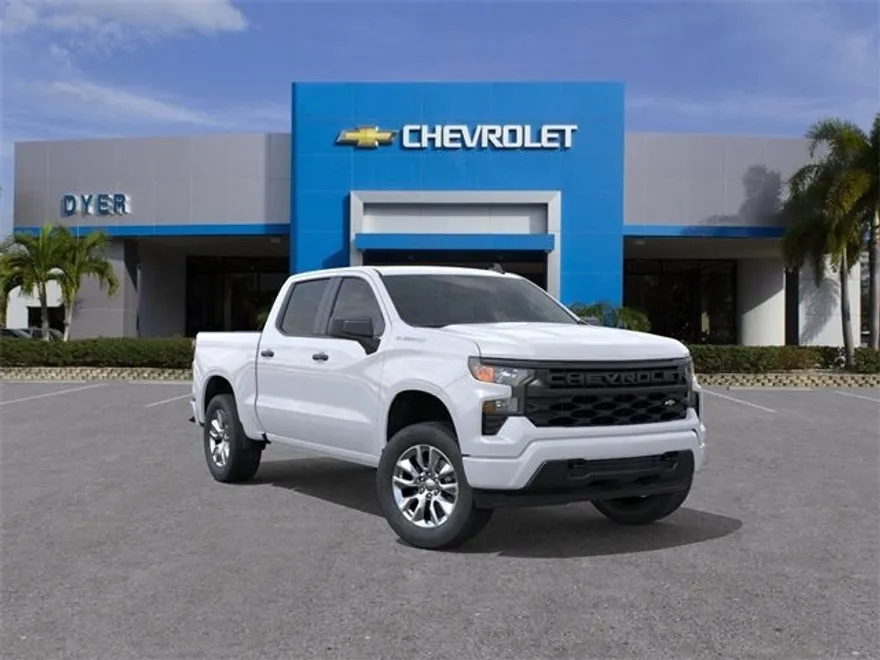 2025 Chevrolet Silverado 1500 Custom photo 1