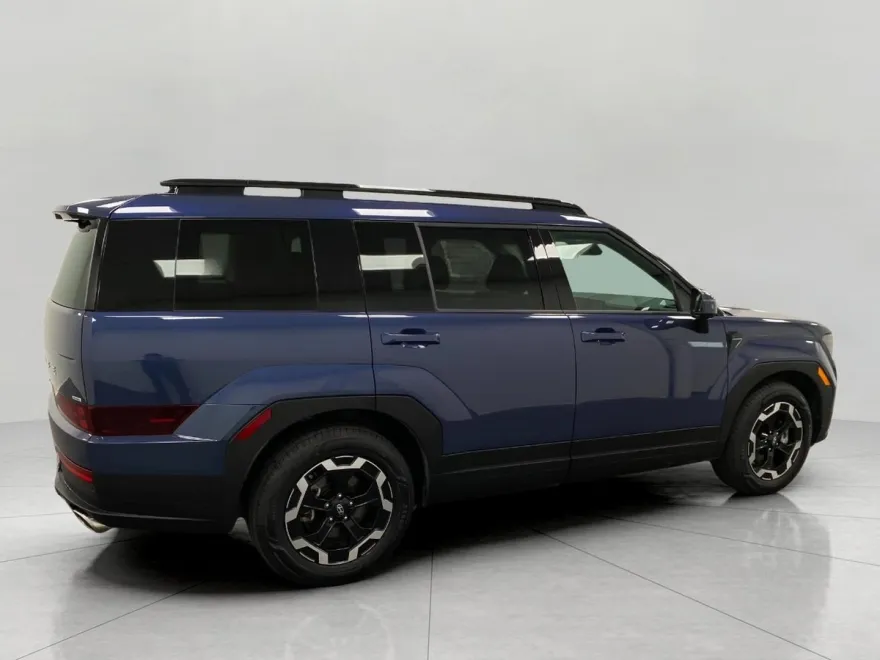 2025 Hyundai Santa Fe SEL photo 1