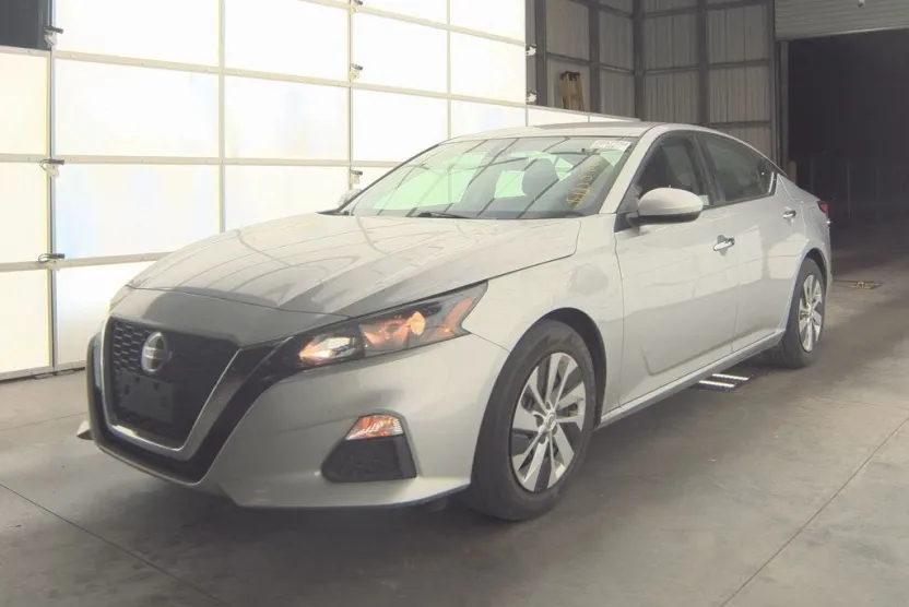 2022 Nissan Altima 2.5 S photo 1