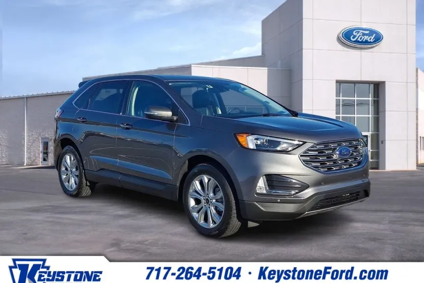2024 Ford Edge Titanium photo 1