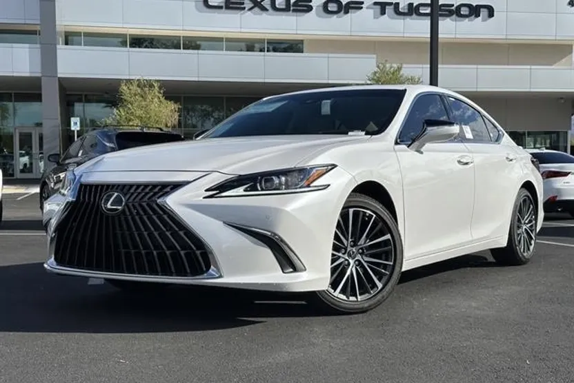 2025 Lexus RC 350 F SPORT photo 18