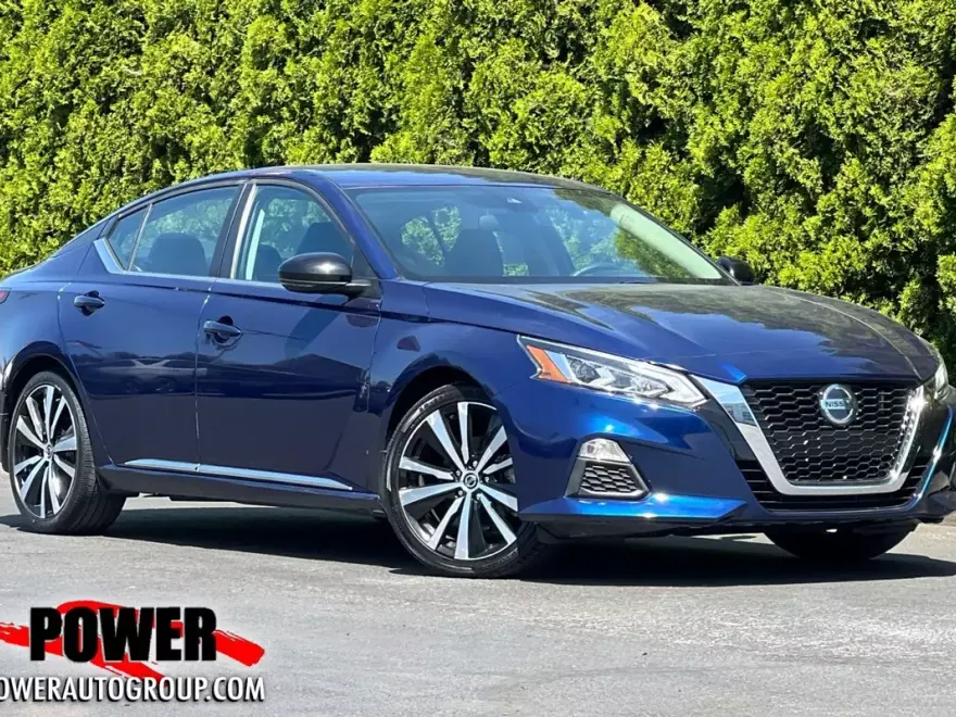 2021 Nissan Altima 2.5 SR photo 1