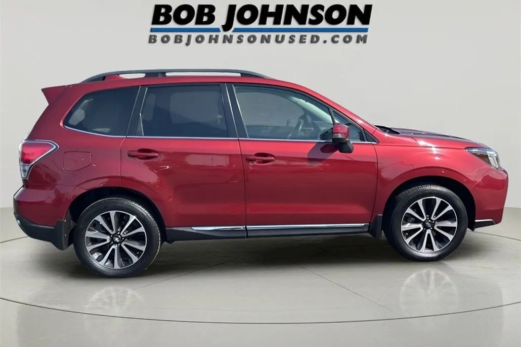 2017 Subaru Forester 2.0XT Touring photo 1