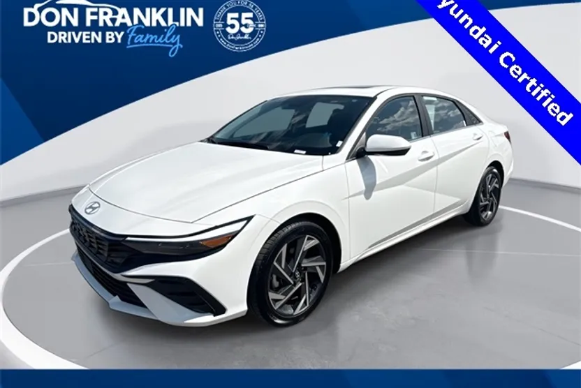2025 Hyundai Elantra SEL Convenience photo 1
